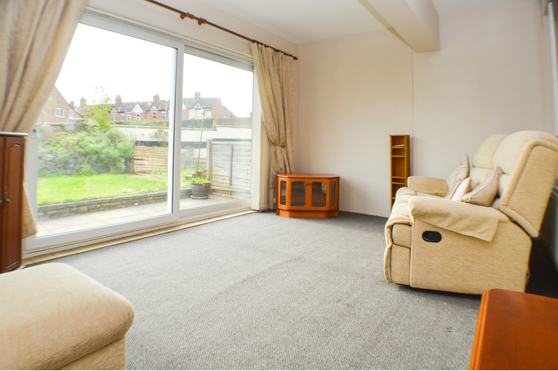 Linda Saunders Estate Agents Bridgwater, TA6